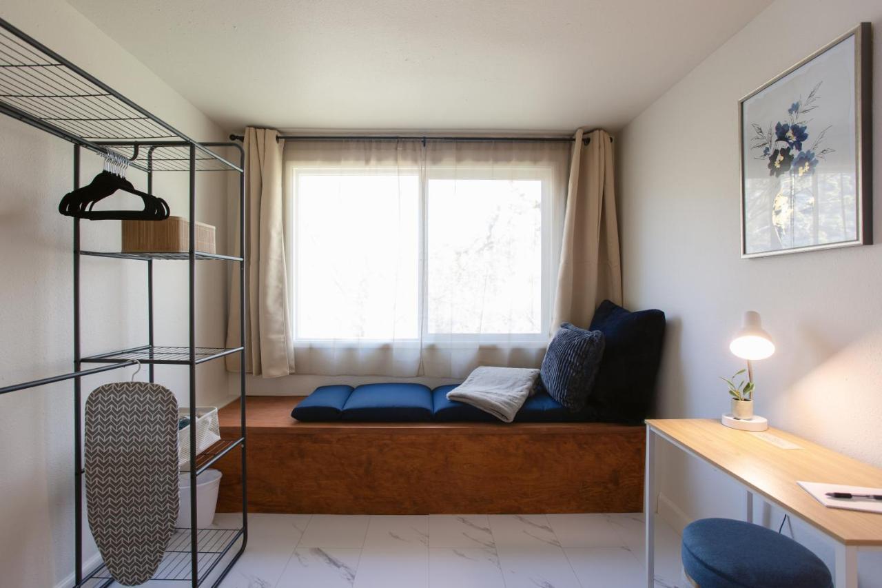 Waterfront River Apartments Rogue River Екстер'єр фото