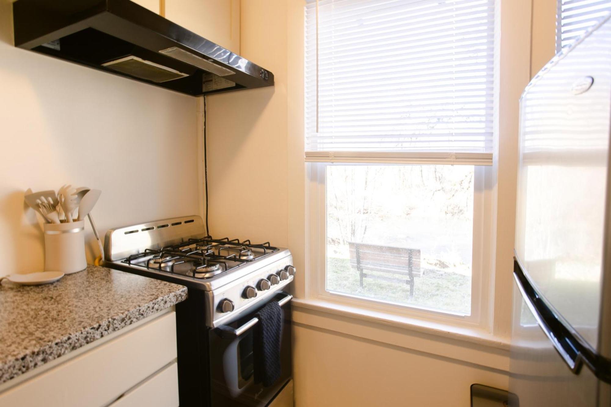 Waterfront River Apartments Rogue River Екстер'єр фото